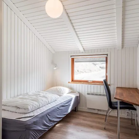 Holiday Henne Lxxi Holiday home