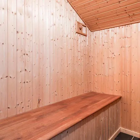Holiday Henne Lxxi Holiday home *
